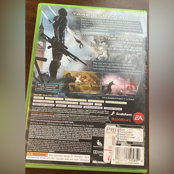 XBOX 360 Mass Effect 3 2 Disc Set - Picture 4 of 4